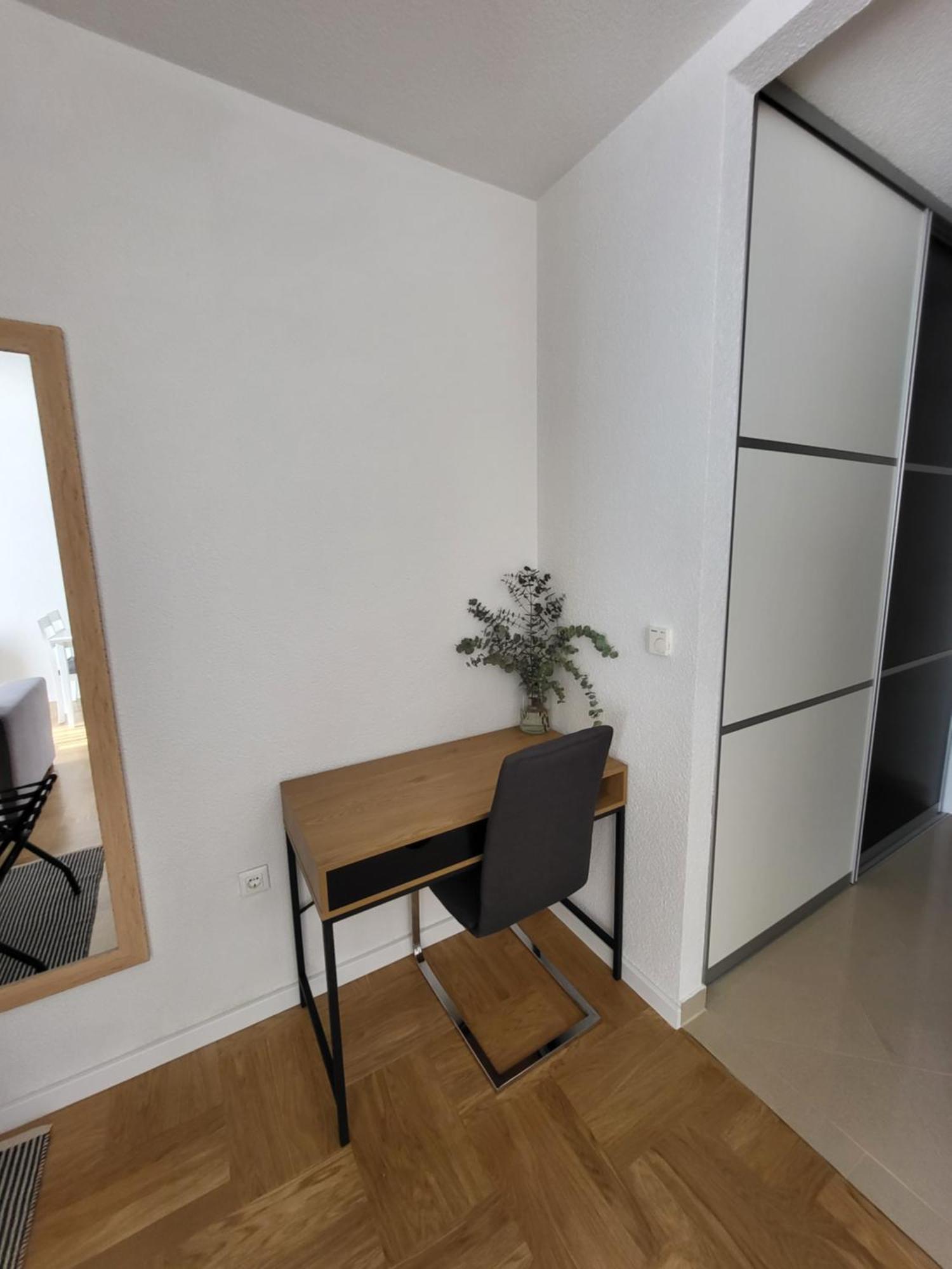 Studio Apartman Ana Zagreb Exteriör bild
