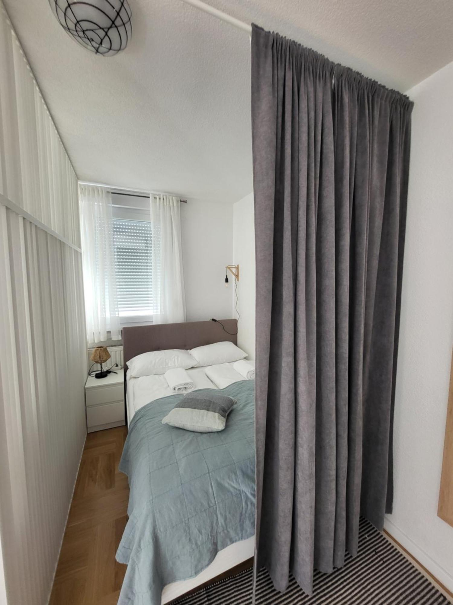 Studio Apartman Ana Zagreb Exteriör bild